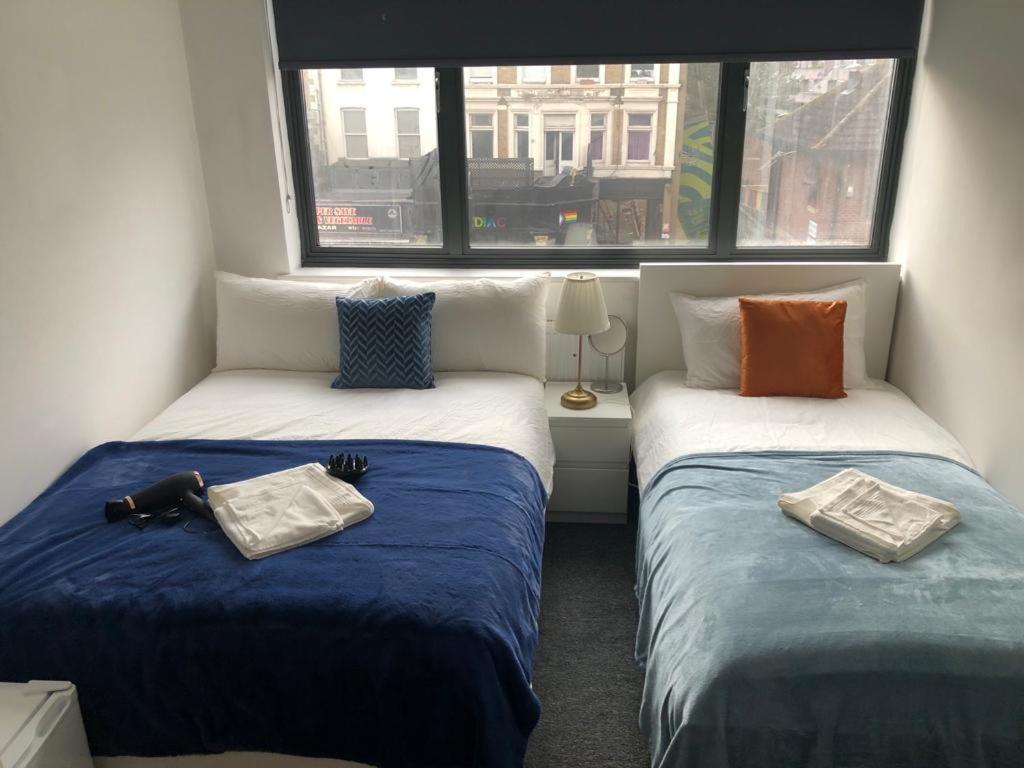 Cosmopolitan Comfort Private Bedrooms In Euston 106 London Exterior photo
