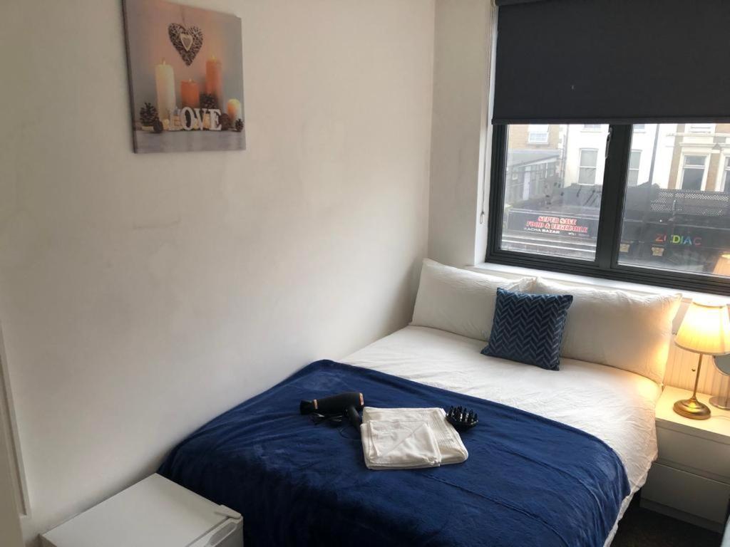 Cosmopolitan Comfort Private Bedrooms In Euston 106 London Exterior photo